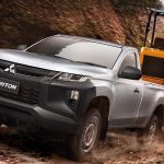 New-Mitsubishi-Triton-L200-Facelift-2019-single-cabin-naris-trailer-offroad